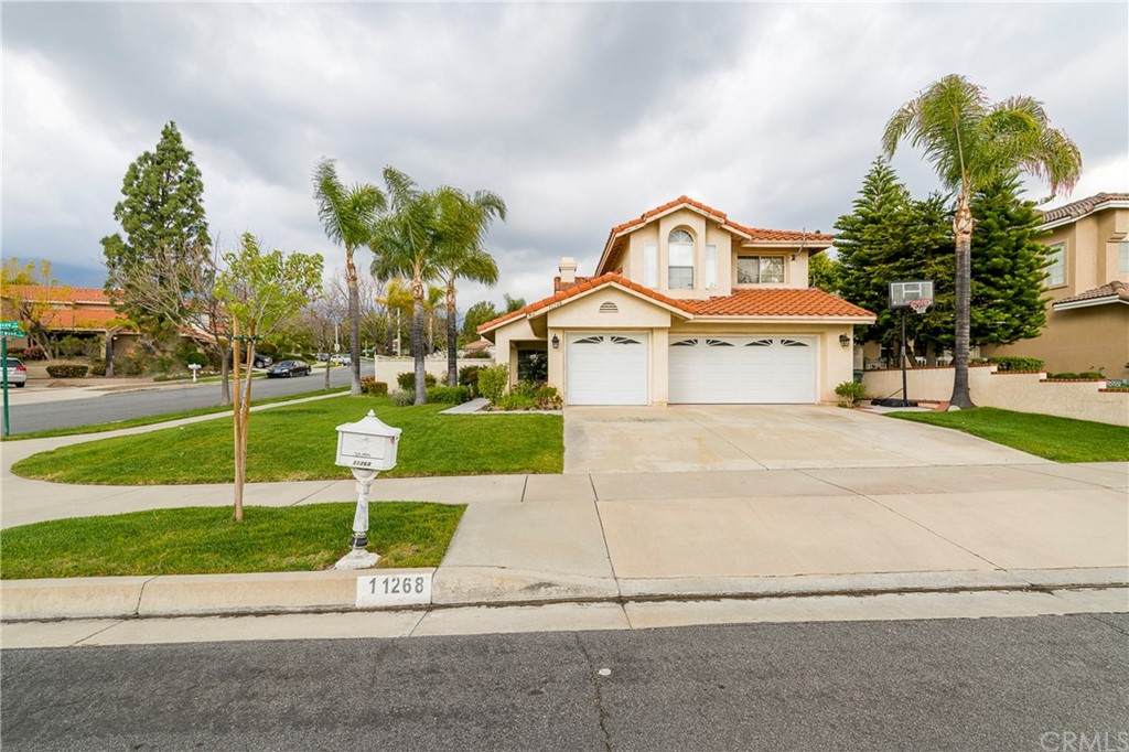 11268 Skyview Lane - Photo 1