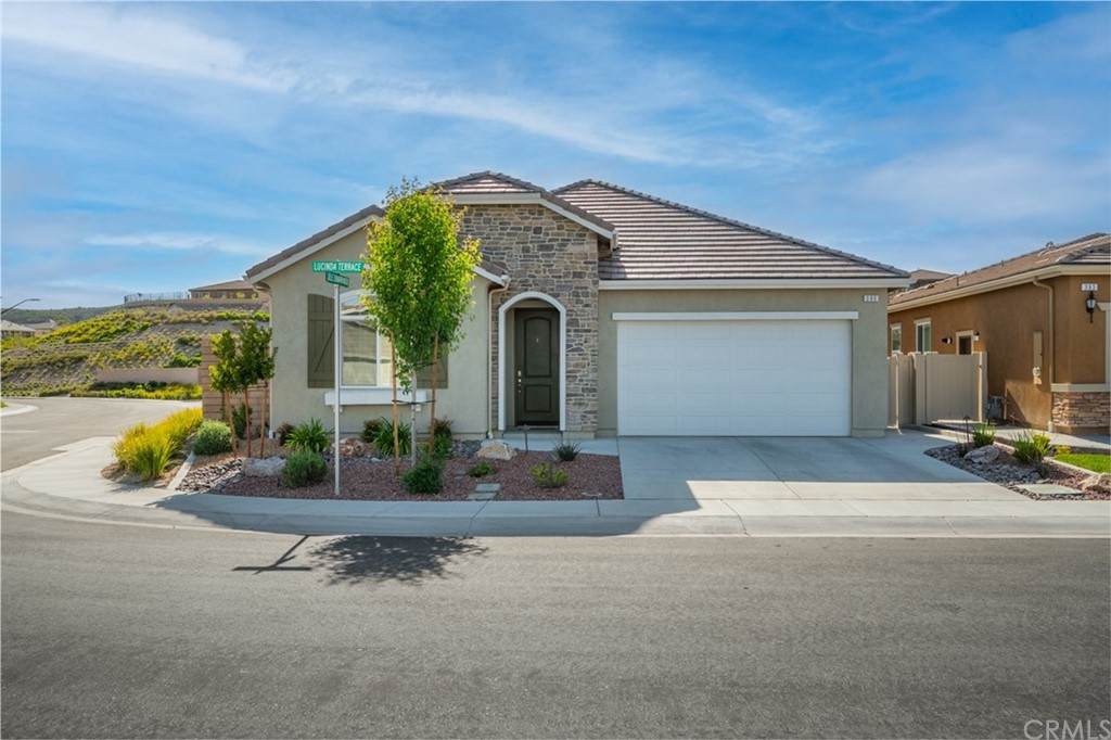 395 Lucinda Terrace - Photo 1