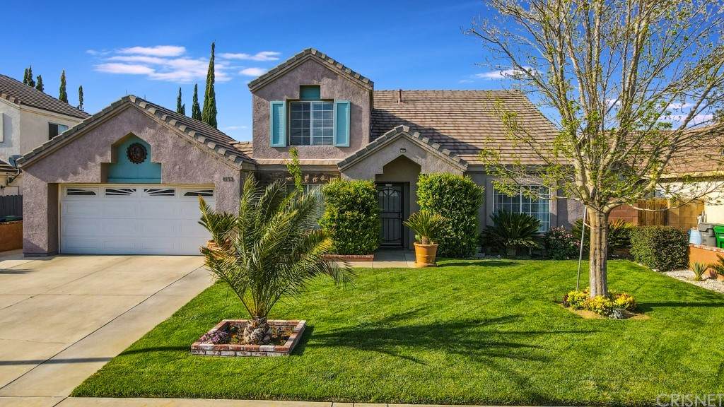 4153 Bolton Avenue - Photo 1