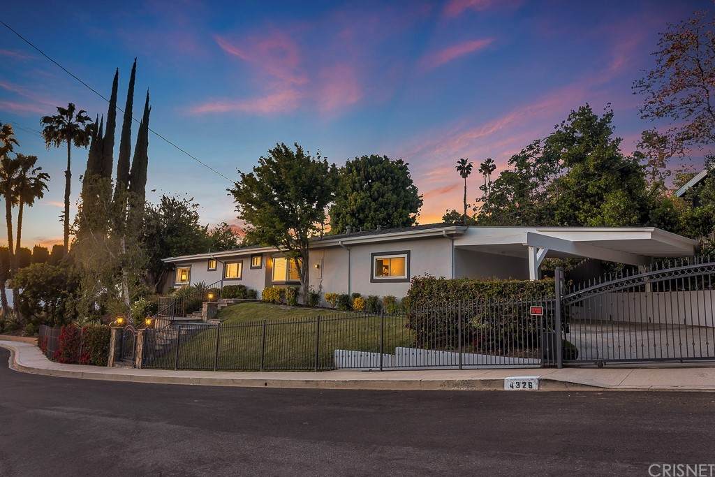 4326 Pampas Road - Photo 1