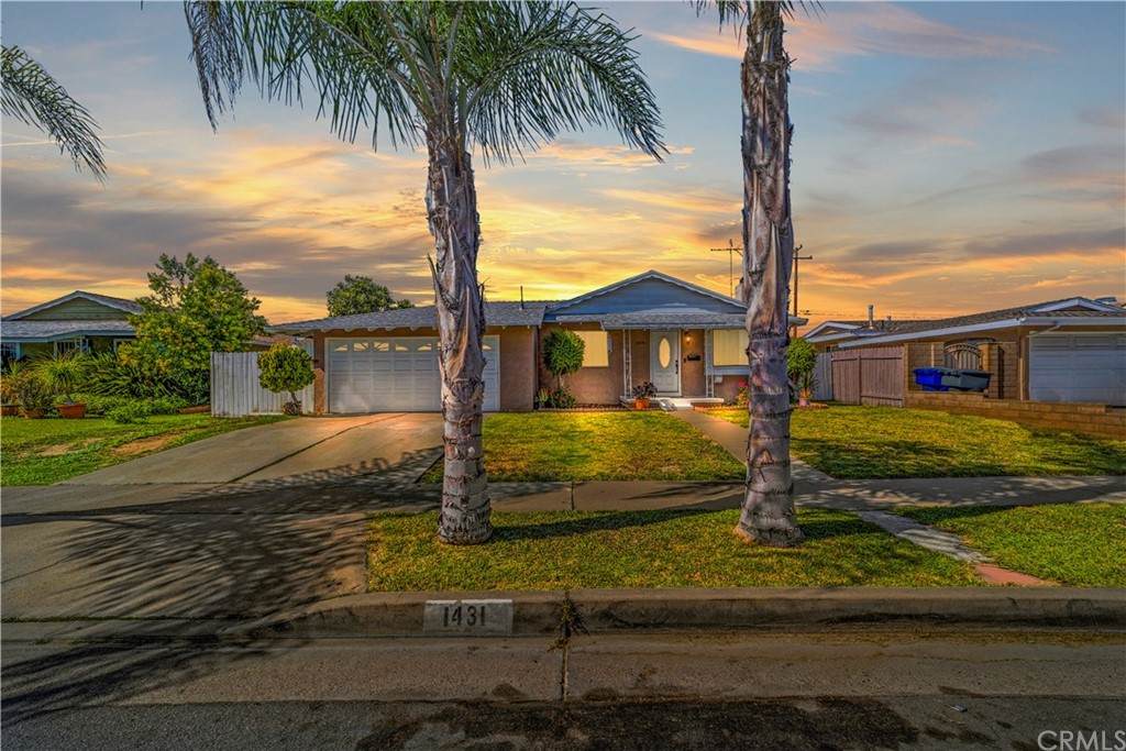 1431 Lorella Avenue - Photo 1