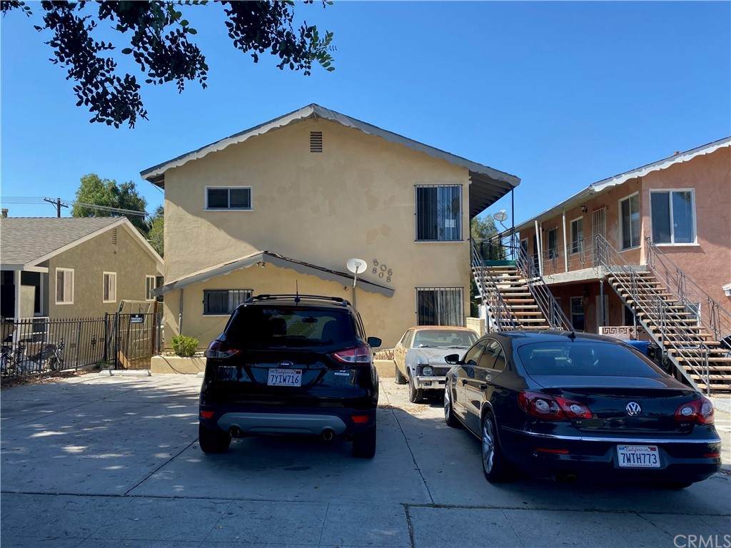 806 Sepulveda Street - Photo 1