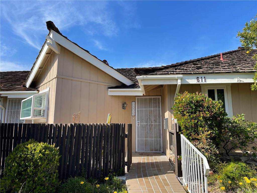 23015 Nadine Circle - Photo 1