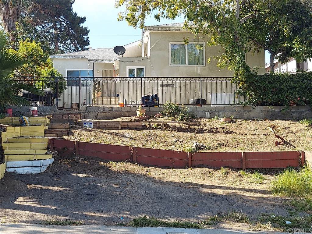 3863 Franklin Avenue - Photo 1