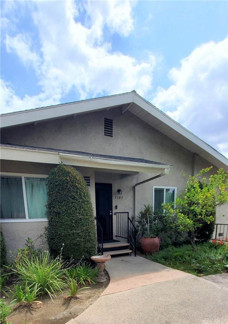 1101 Rosecrans Avenue - Photo 1