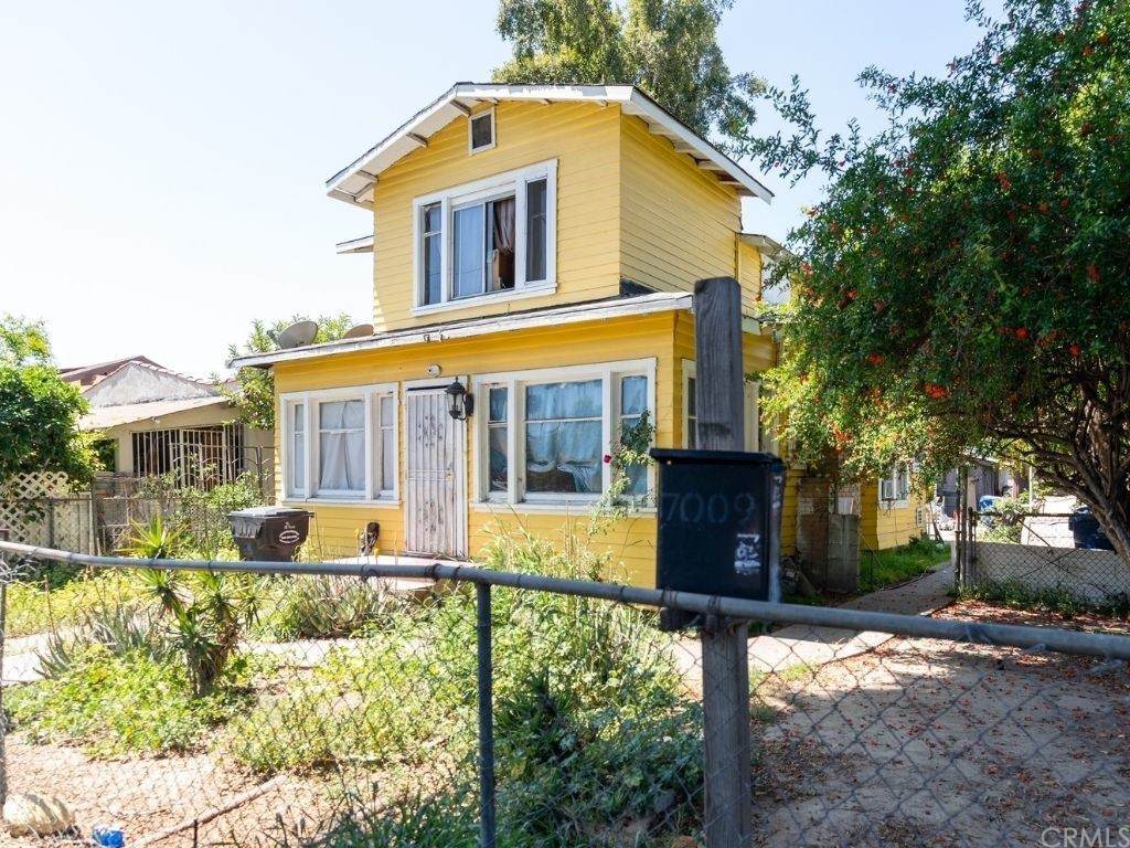 7009 Makee Avenue - Photo 1