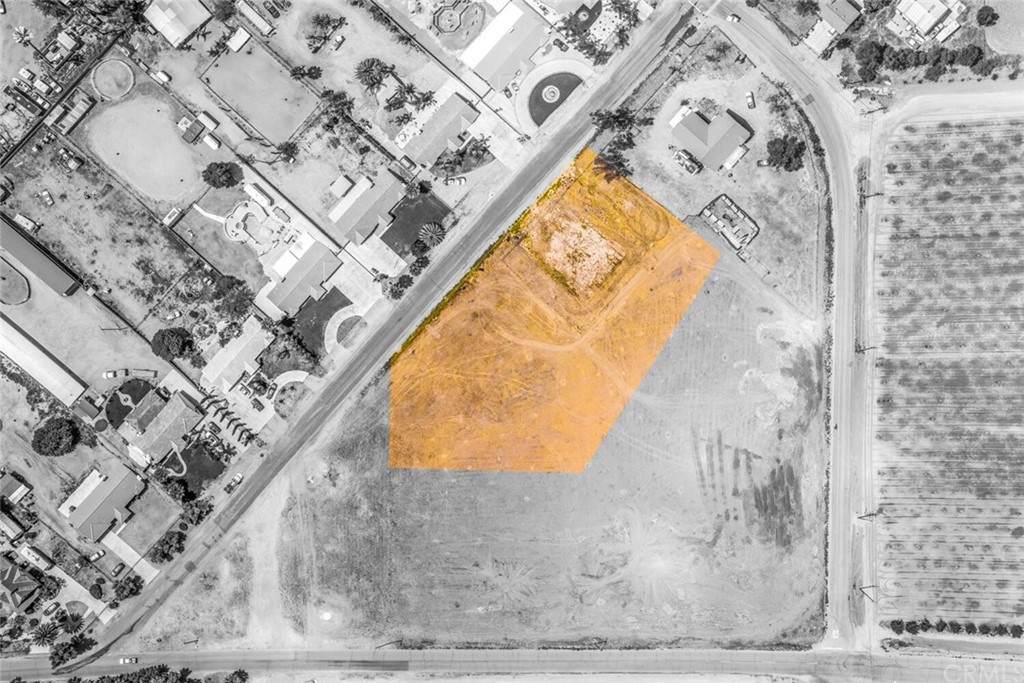 19846 Orange Street - Photo 1
