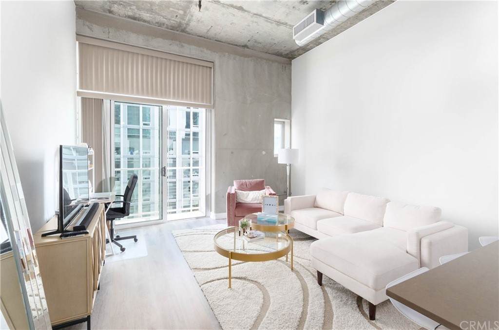 645 9th Street - Photo 1