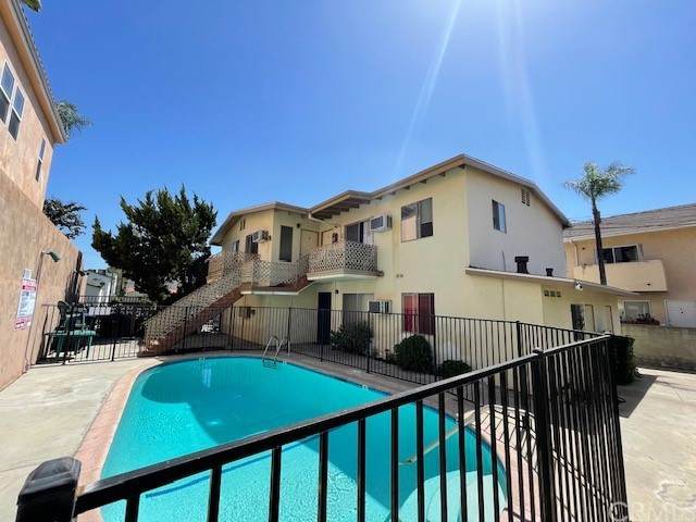 627 Magnolia Boulevard - Photo 1