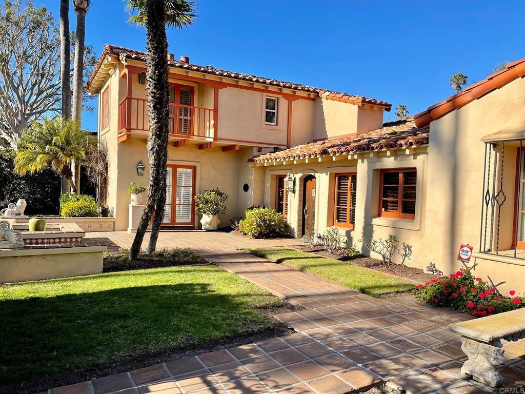6101 Avenida Cresta - Photo 1