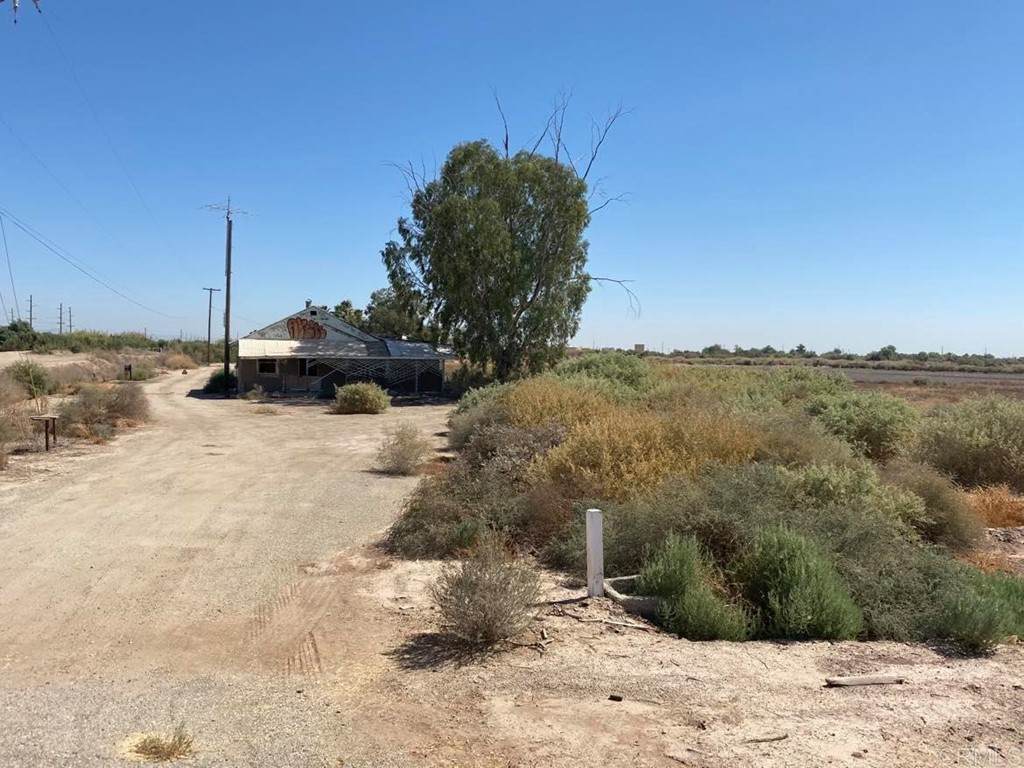6390 Us Highway 111 - Photo 1