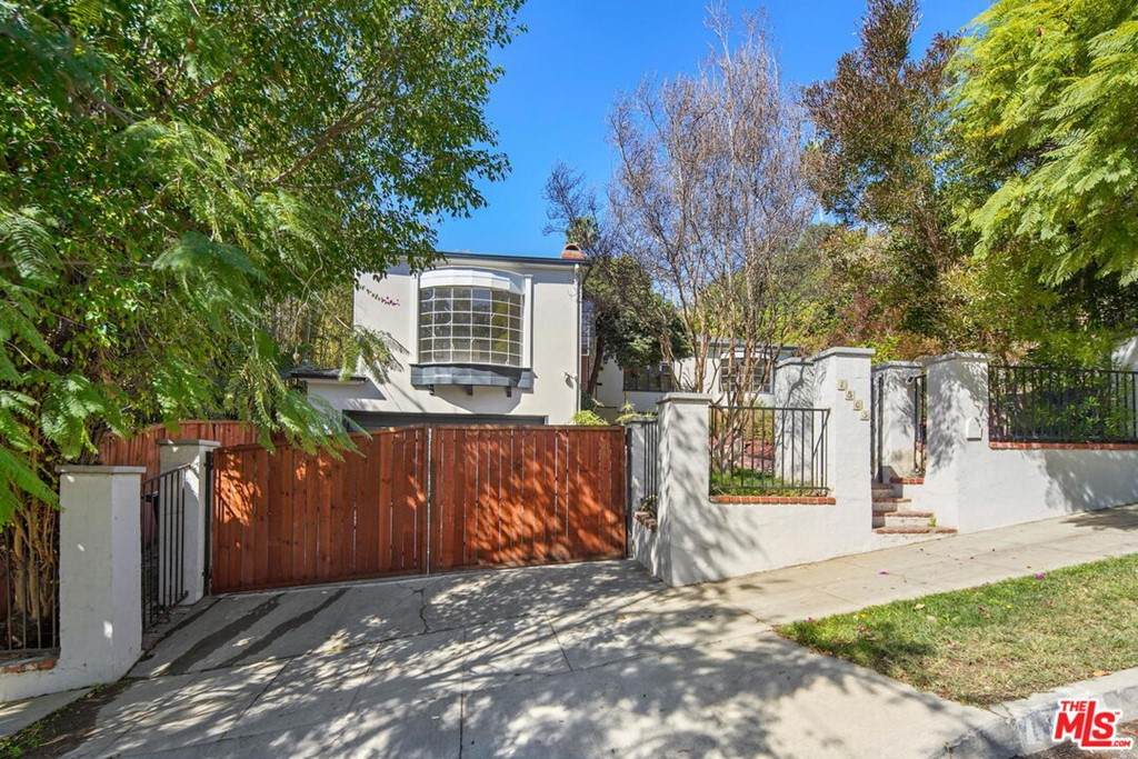 1803 Stanley Avenue - Photo 1