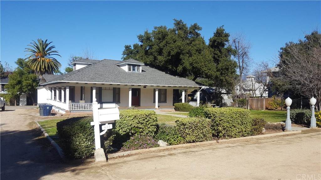 634 West Highland Avenue - Photo 1