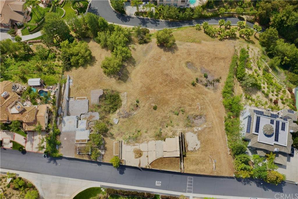 365 Ramsgate Drive - Photo 1
