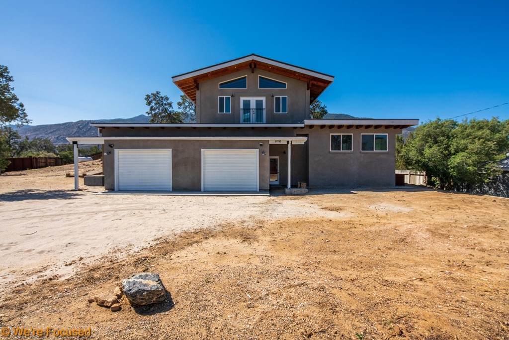 69745 Sugarloaf Avenue - Photo 1