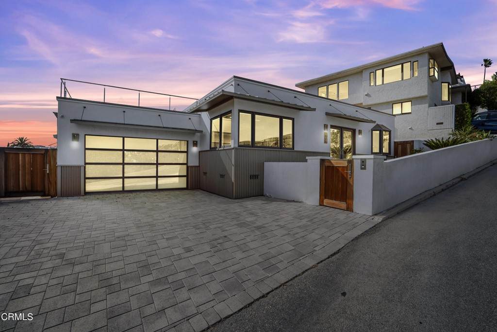 405 Lupine Way - Photo 1