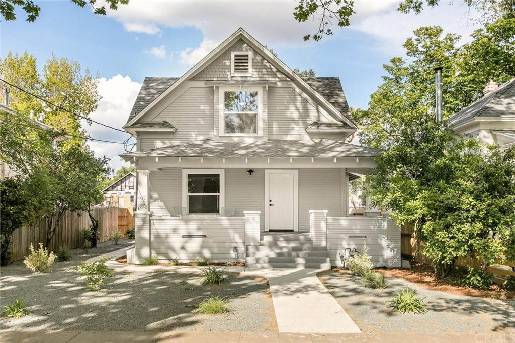 937 Chestnut Street - Photo 1