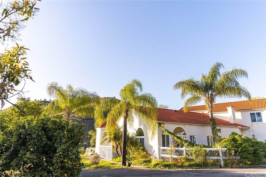 44240 La Cruz Drive - Photo 1