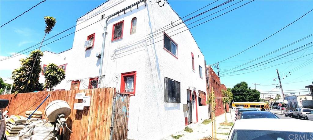 113 Mathews Street - Photo 1