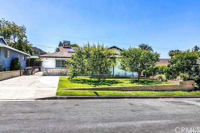 10141 Scoville Avenue - Photo 1
