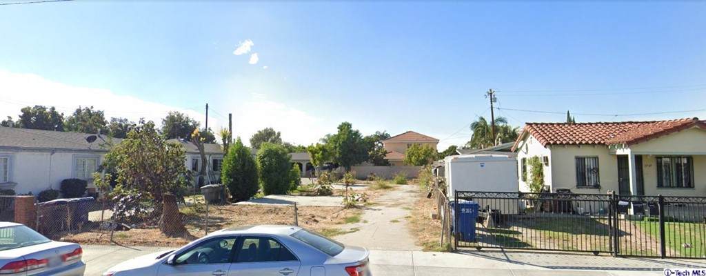 2741 Nevada Avenue - Photo 1
