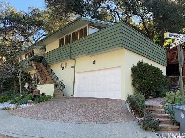 2700 Chevy Chase Drive - Photo 1