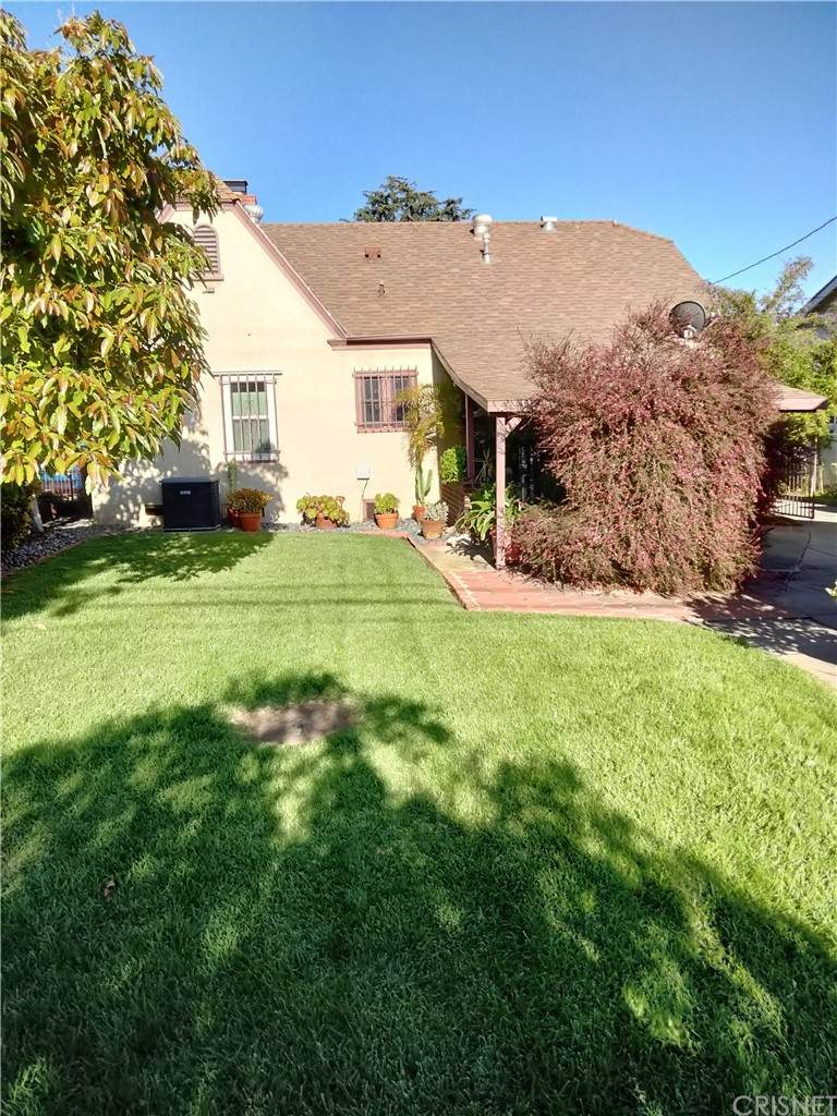 421 La Paloma Avenue - Photo 1