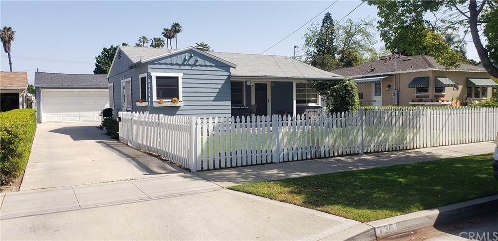 735 Washington Avenue - Photo 1