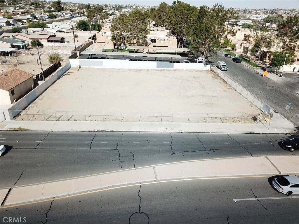 https://bt-photos.global.ssl.fastly.net/socal/orig_boomver_1_368658679-1.jpg