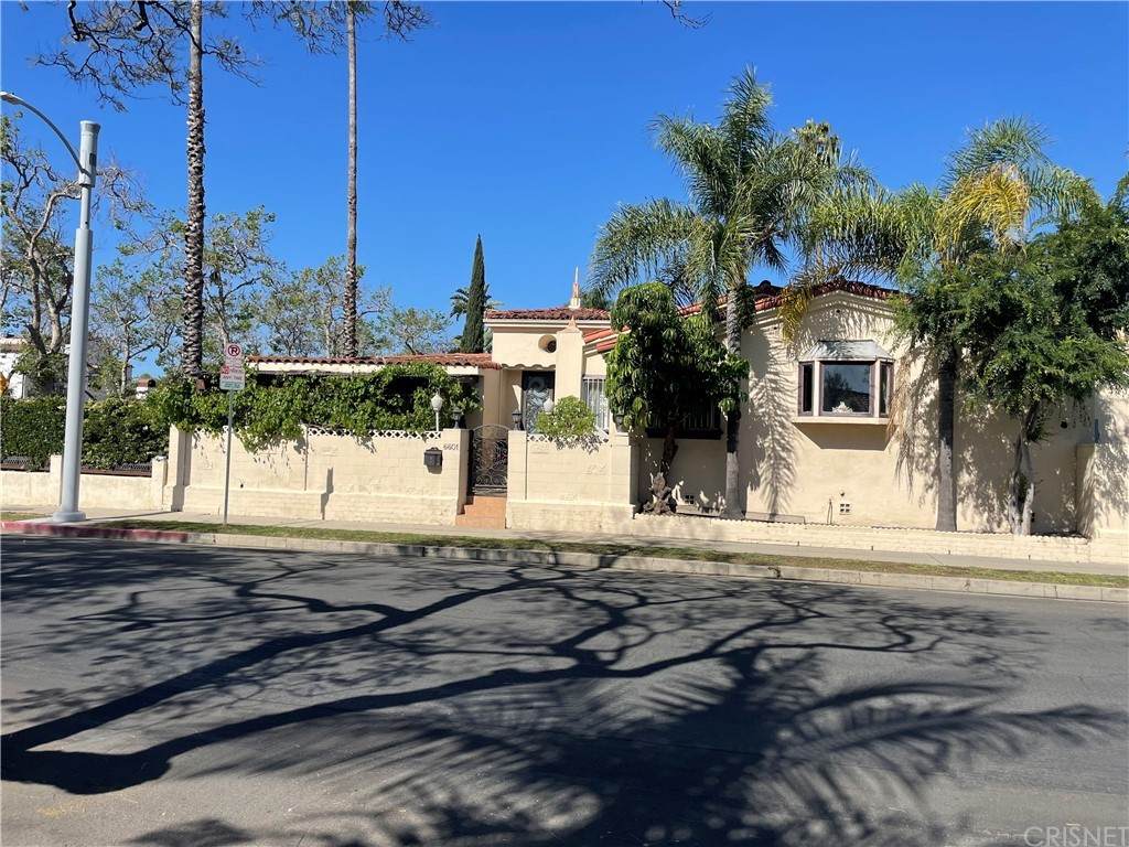 6601 Drexel Avenue - Photo 1