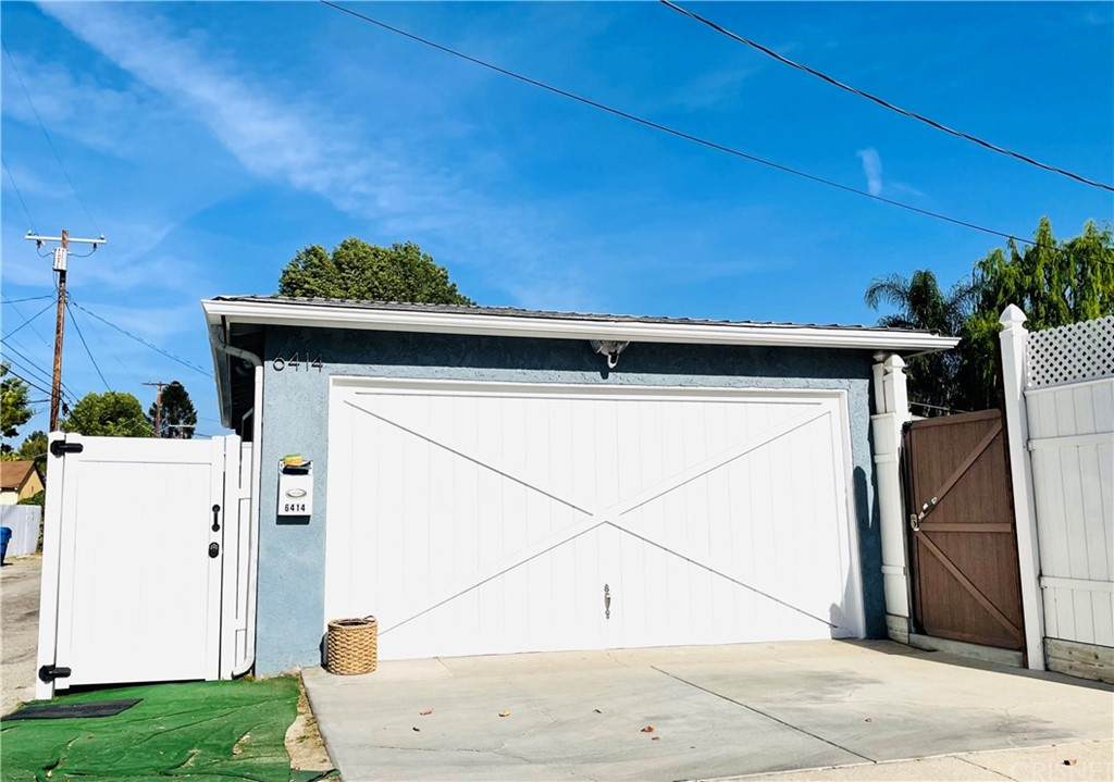 6414 Randi Avenue - Photo 1