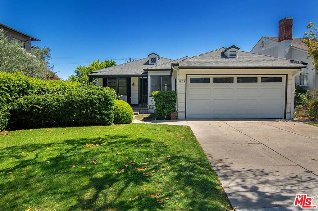 1834 Preuss Road - Photo 1