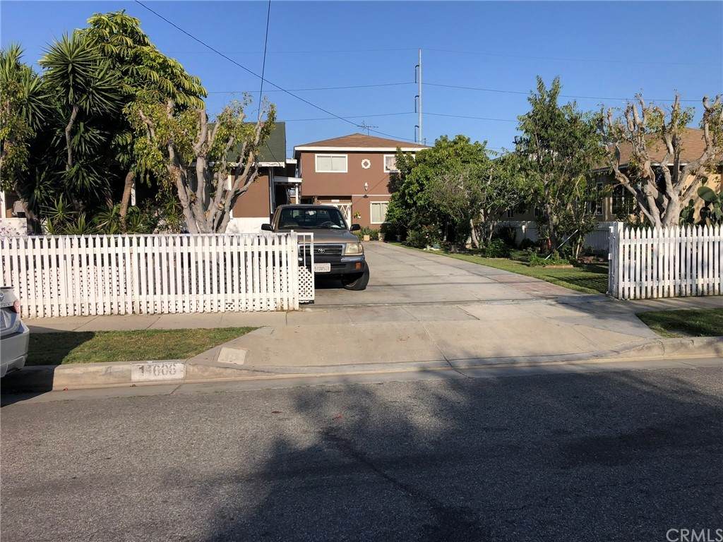 11606 Gale Avenue - Photo 1