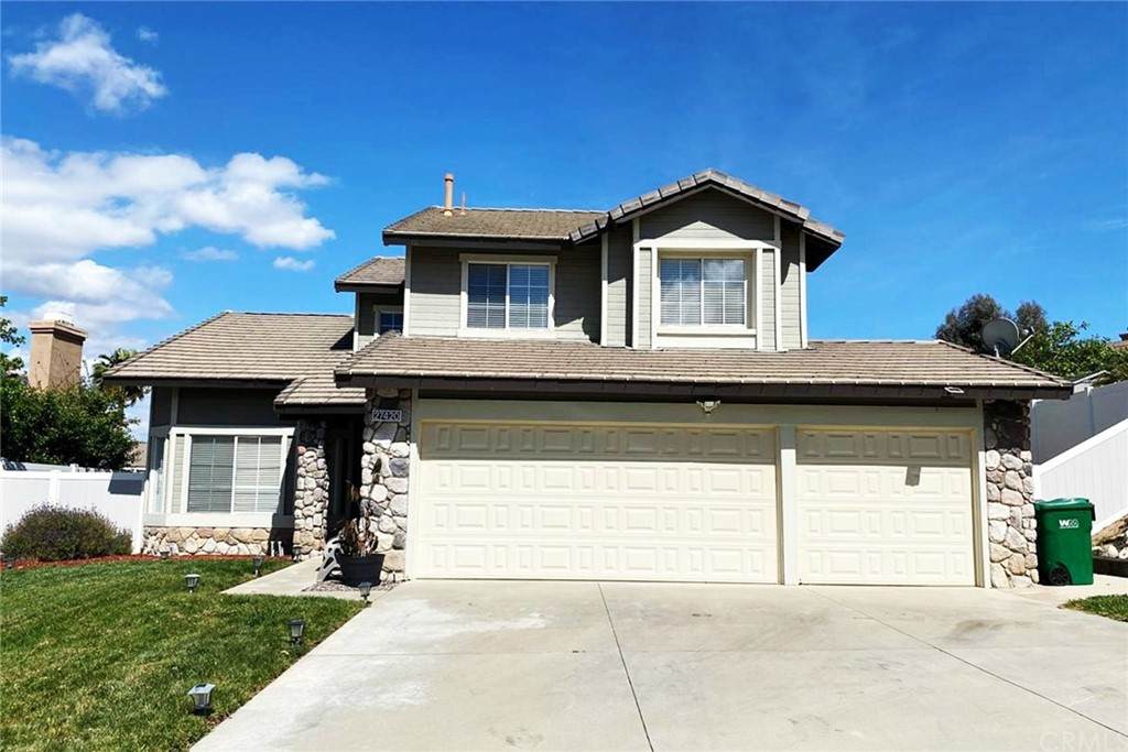27420 Echo Canyon Court - Photo 1