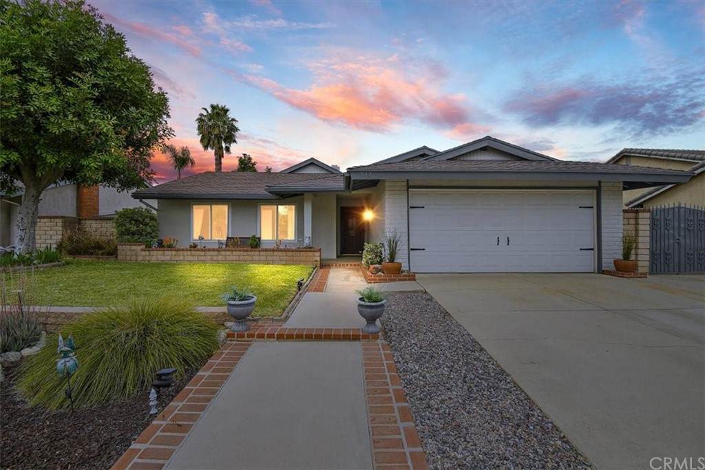 937 Durango Court - Photo 1