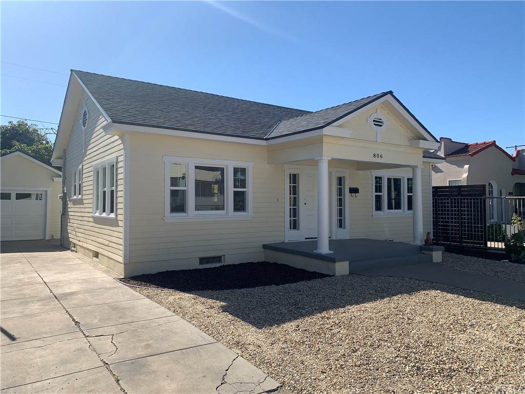 806 Lowell Street - Photo 1