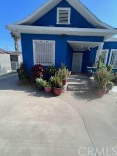 428 64 Street - Photo 1