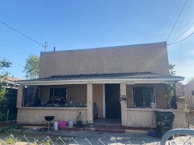 1576 32nd Street - Photo 1