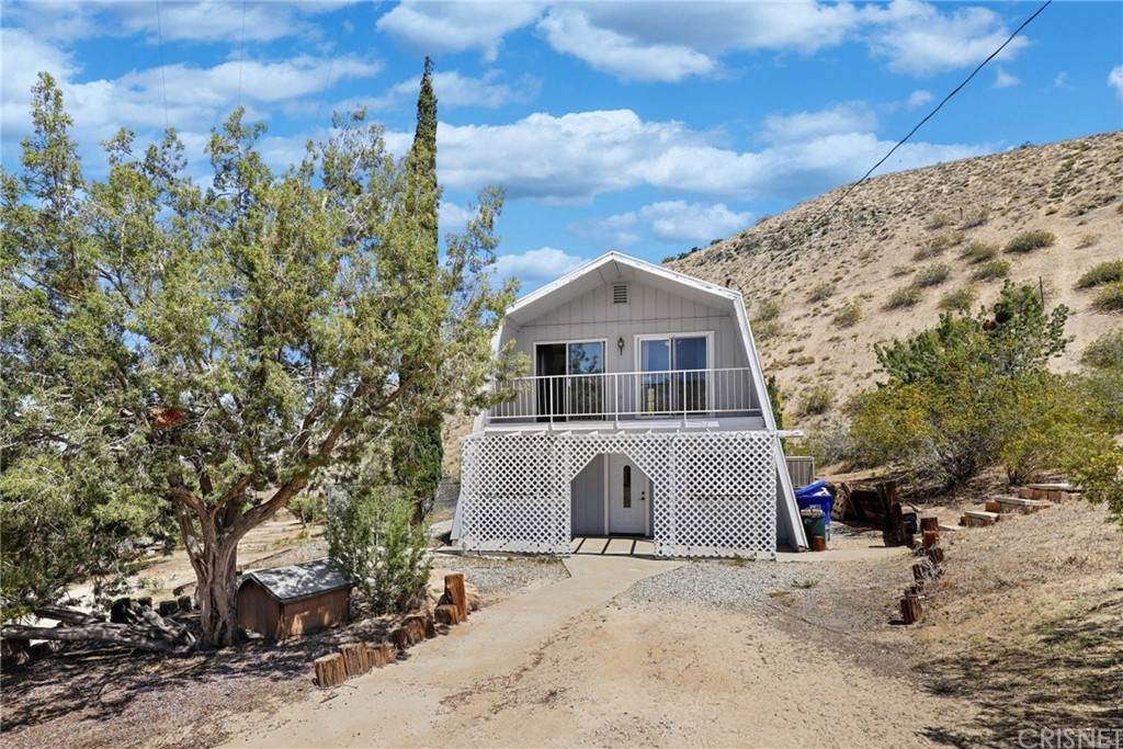 5828 Mount Emma Road - Photo 1