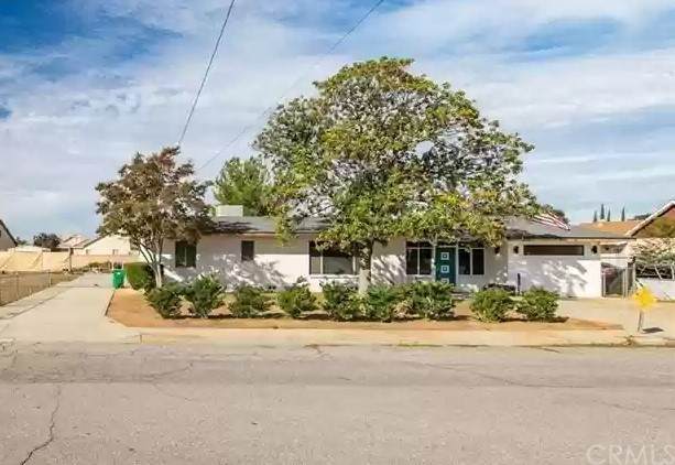 1199 Olive Avenue - Photo 1