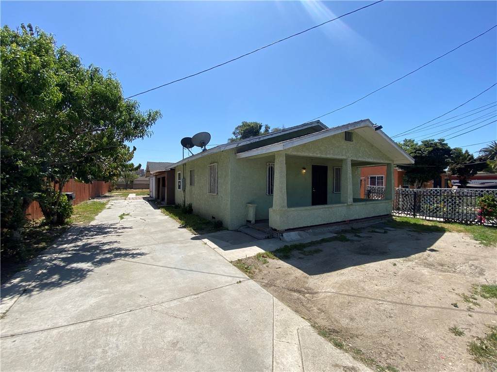 1700 126th Street - Photo 1