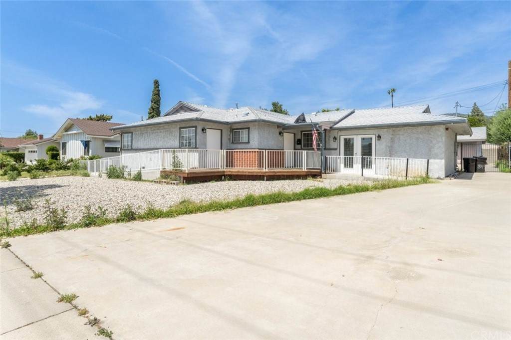 549 Ada Avenue - Photo 1