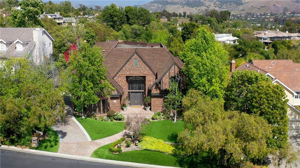 30862 Steeplechase Drive - Photo 1