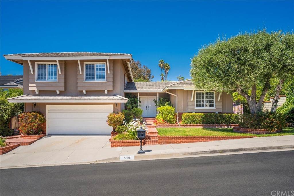 5819 Sunmist Drive - Photo 1
