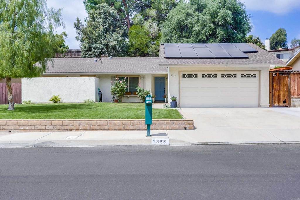1355 Pleasant Hill Street - Photo 1