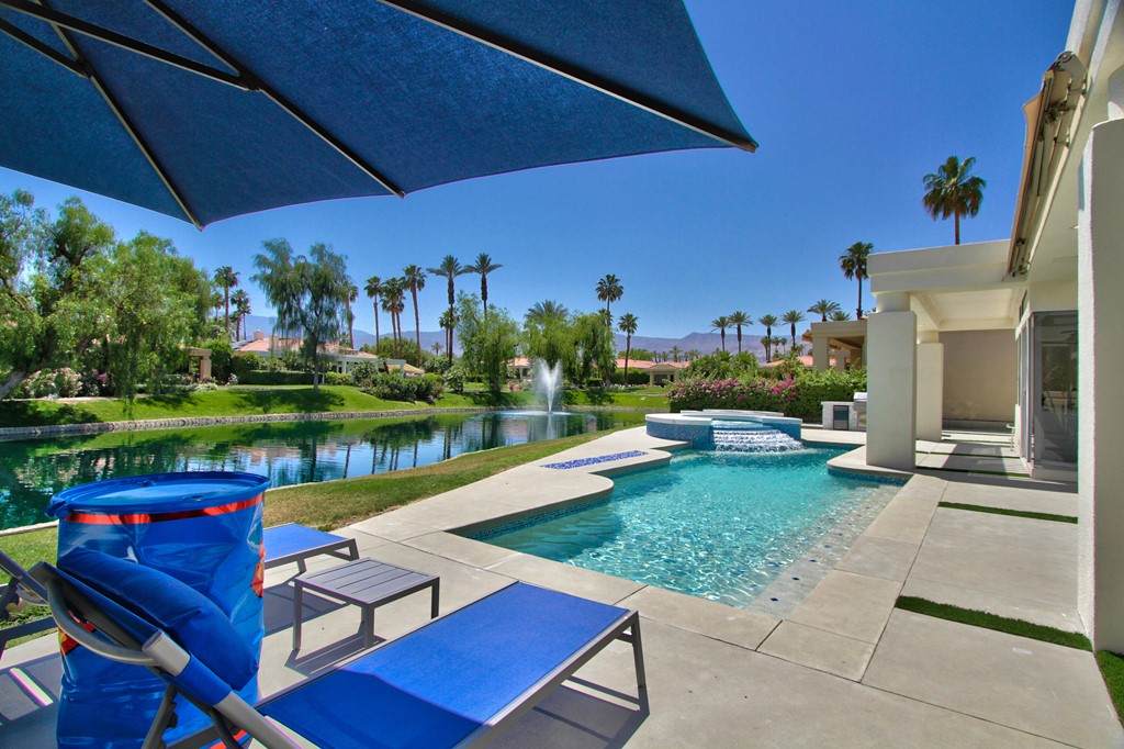 75075 Muirfield Court - Photo 1