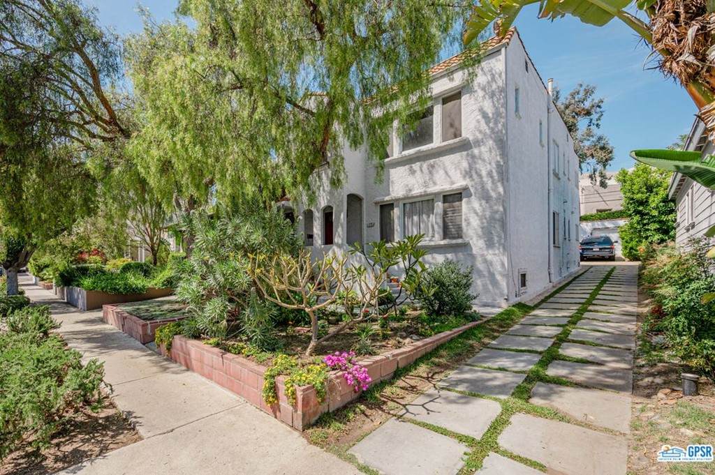 8617 Rugby Drive - Photo 1