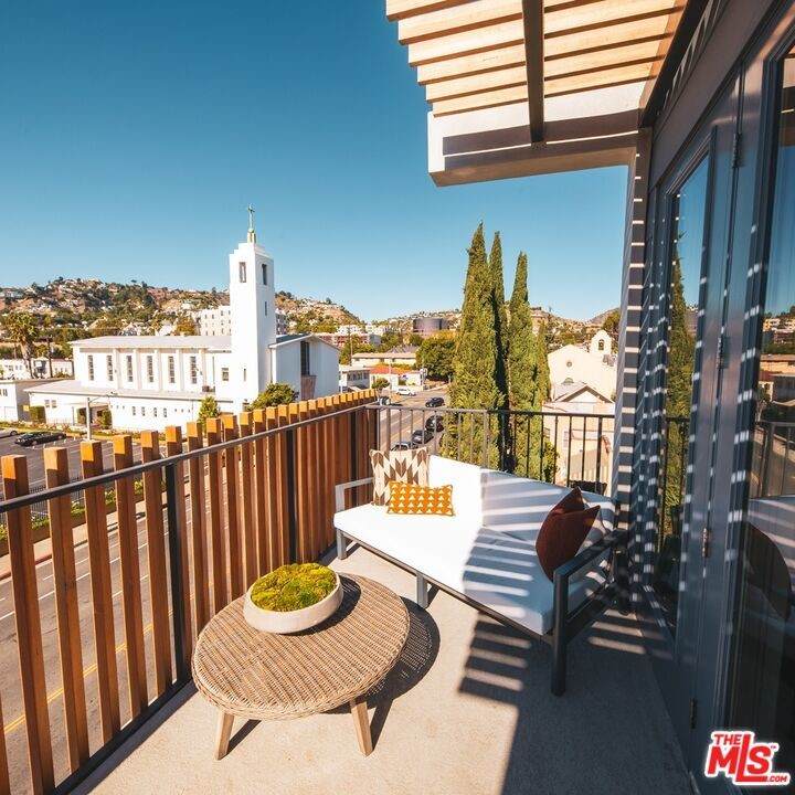 1250 Fairfax Avenue - Photo 1