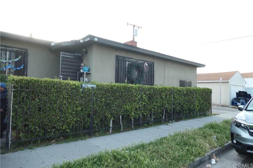 4723 Compton Boulevard - Photo 1