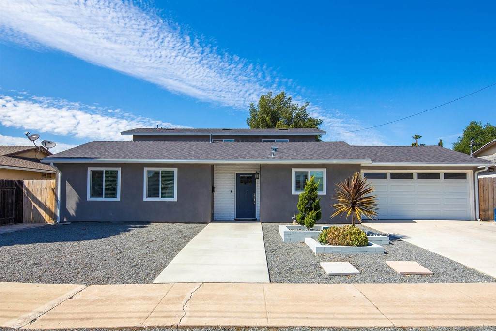 9546 Frascati Way - Photo 1
